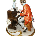 Скульптура "Пианист", Tiche Porcellane