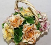 Корзинка с разноцветными розами, элитный фарфор, Artigiano Capodimonte