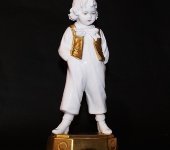 Скульптура "Мальчик", Tiche Porcellane