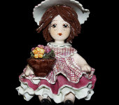 Статуэтка "Кукла держащая кашпо с цветами", Zampiva