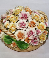 Декоративная корзина с розами, Artigiano Capodimonte 