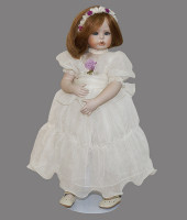 Фарфоровая кукла "Эрика", Marigio