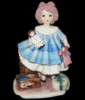 Статуэтка "Кукла с чемоданами", Zampiva