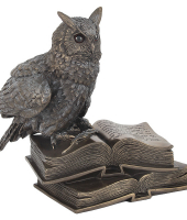 Статуэтка Сова на книге