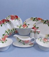 Столовый сервиз "Цветущий шиповник" 27/6, Takito