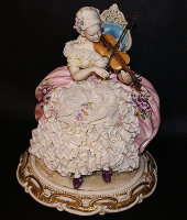 Статуэтка "Дама со скрипкой", Porcellane Principe