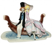 Скульптура "Пара сидящая на гондоле", Zampiva