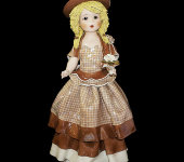 Статуэтка "Кукла с цветами в св. коричневом платье", Zampiva
