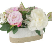 Декоративные цветы Пион и гортензии в керамической вазе