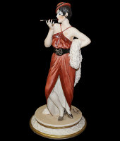 Статуэтка "Дама с сигаретой" модель 1925, цветная, Elite & Fabris