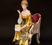 Скульптура "Дама с книгой", Tiche Porcellane