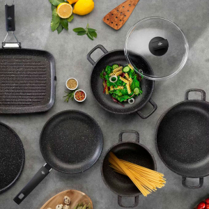 203.28IND Сотейник с двумя ручками, для индукционных плит, с антипригарным покрытием, диам. 28 см, высота 8 см, объем 4л, литой алюминий, толщина дна 8 мм item