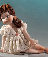 Фарфоровая кукла "Одэтта", Sibania