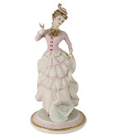 Статуэтка Дама с лебедем