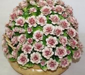 Корзинка с розовыми розами, элитный фарфор, Artigiano Capodimonte