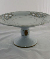 Блюдо на ножке, Hollohaza Porcelain  