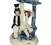 Скульптура "Пара сидящие под аркой", (платье белое), Zampiva