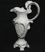 Кувшин "Ветка с ягодами", Ceramiche Ferraro 