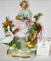 Статуэтка "Девушка у ручья", Porcellane Principe 