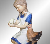 Статуэтка "Девочка с цыпленком", Royal Copenhagen