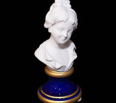Скульптура "Бюст-девушки", Tiche Porcellane