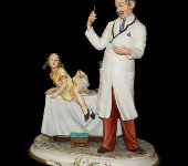Статуэтка "Педиатр с ребёнком", La Medea