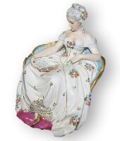 Статуэтка "Дама в кресле с книгой", Elite & Fabris