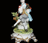 Скульптура "Джентельмен с птичкой", Tiche Porcellane