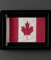 Флаг CANADA , RESTORATION HARDWARE